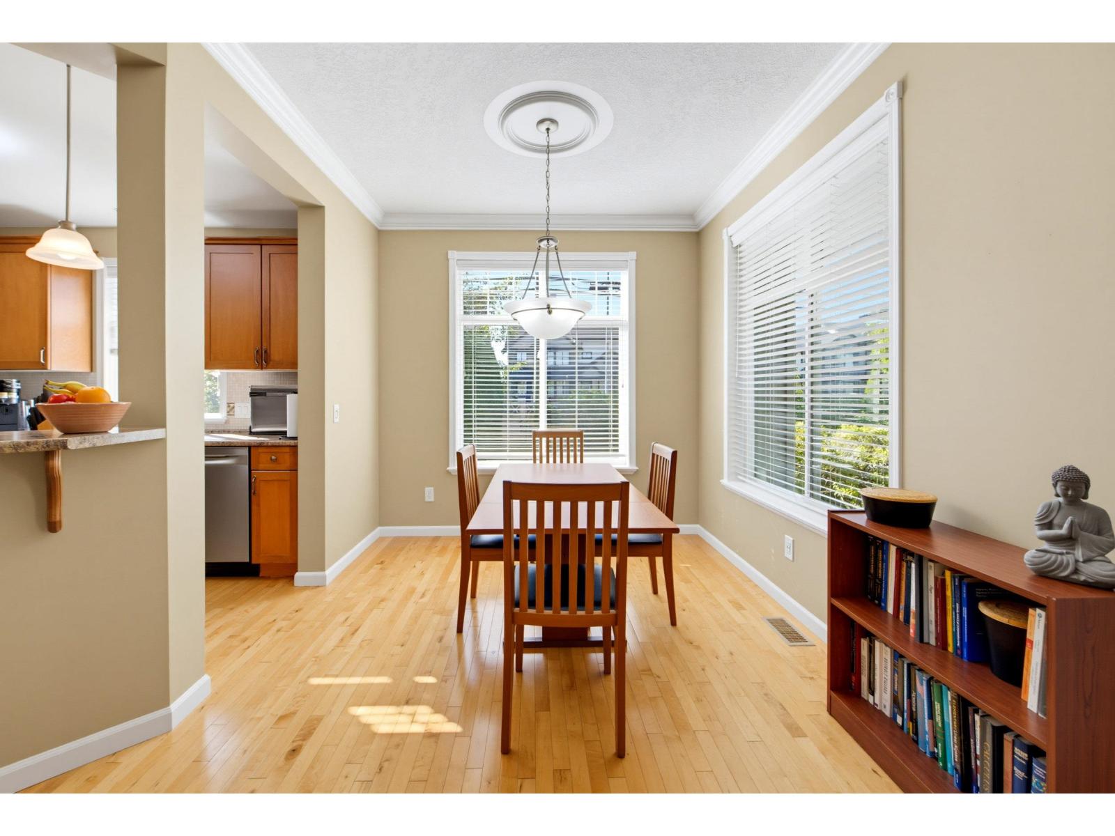 15 32849 Egglestone Avenue Property Photo 10