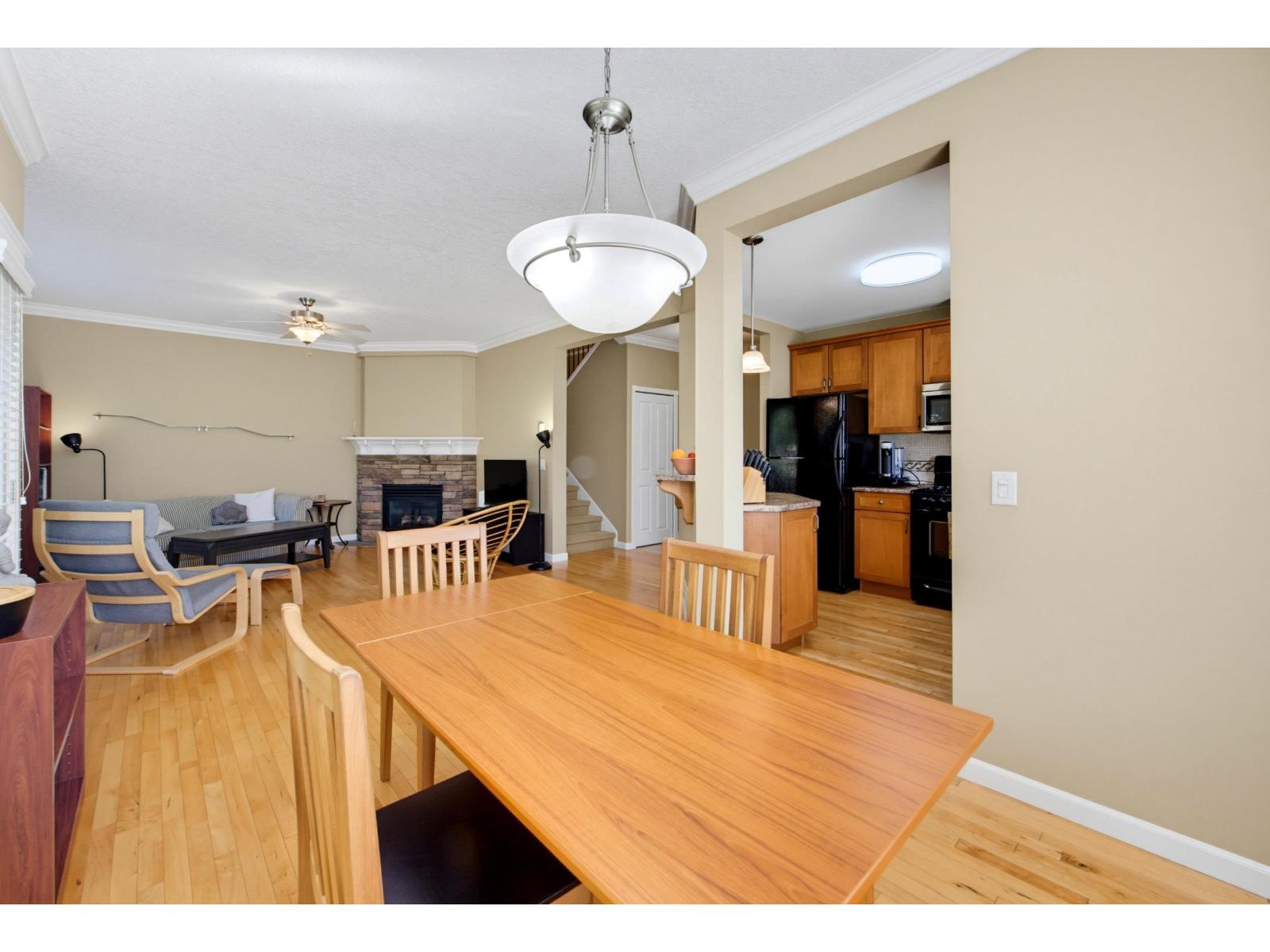 15 32849 Egglestone Avenue Property Photo 11