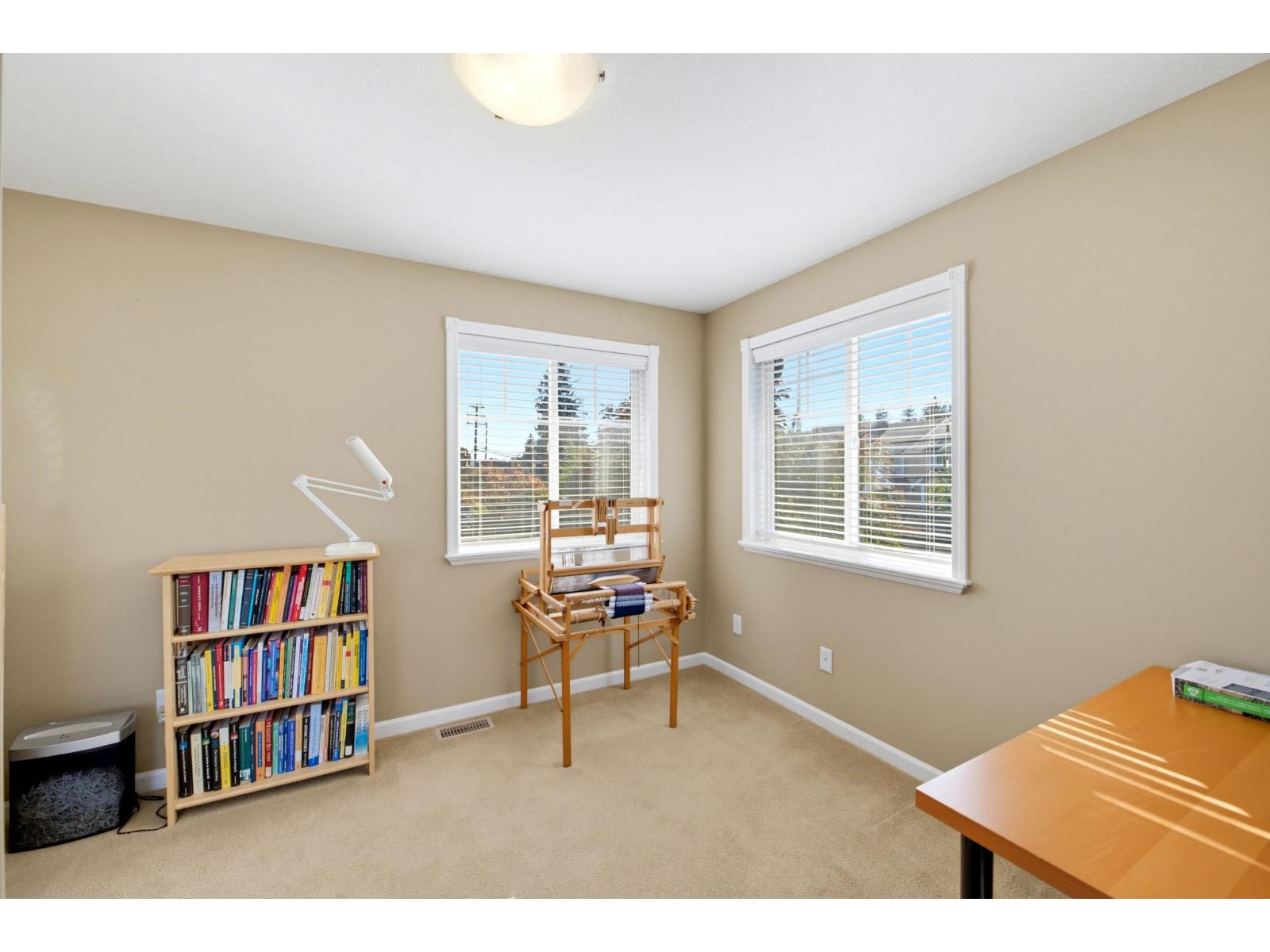 15 32849 Egglestone Avenue Property Photo 23