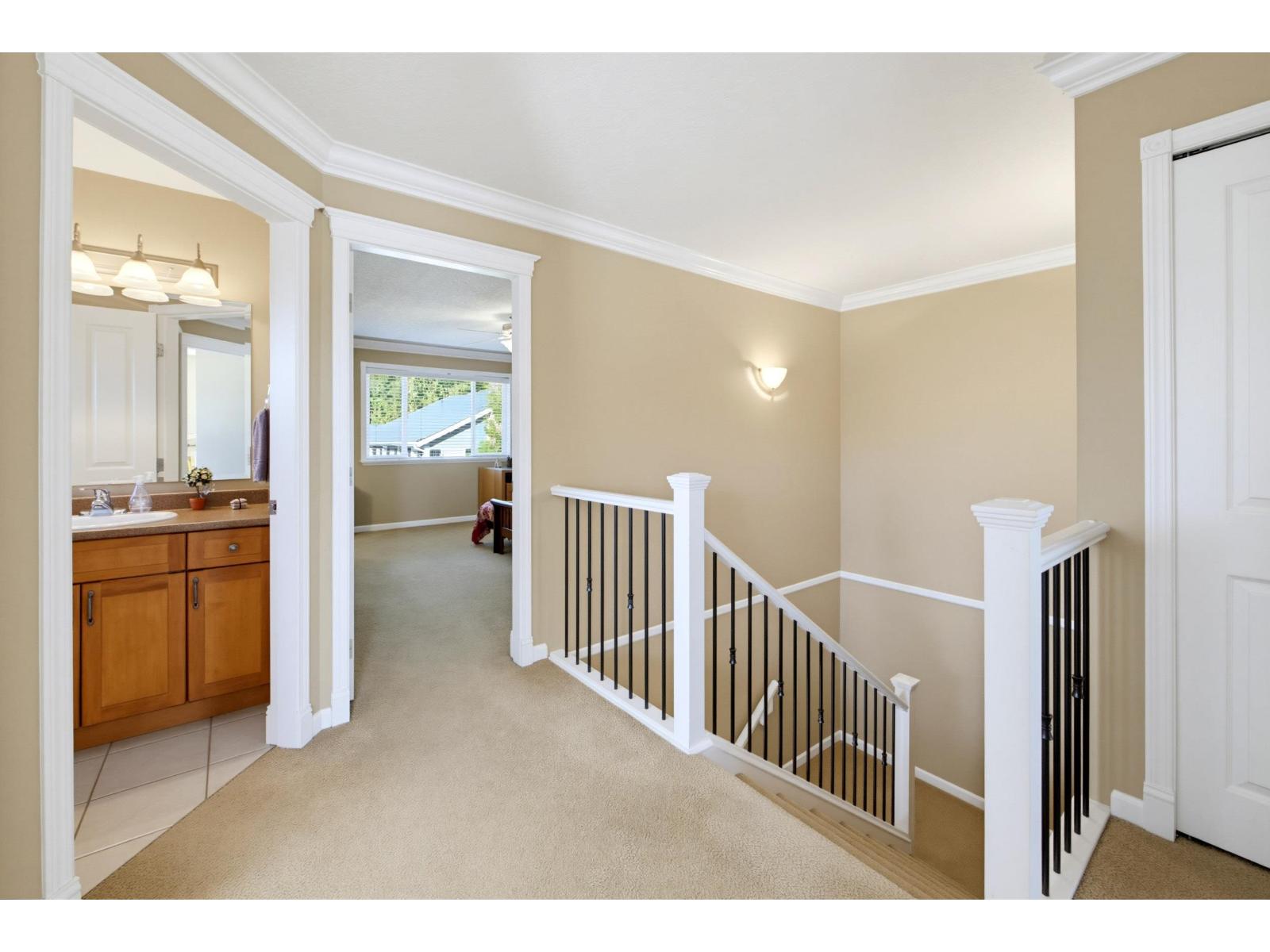 15 32849 Egglestone Avenue Property Photo 29