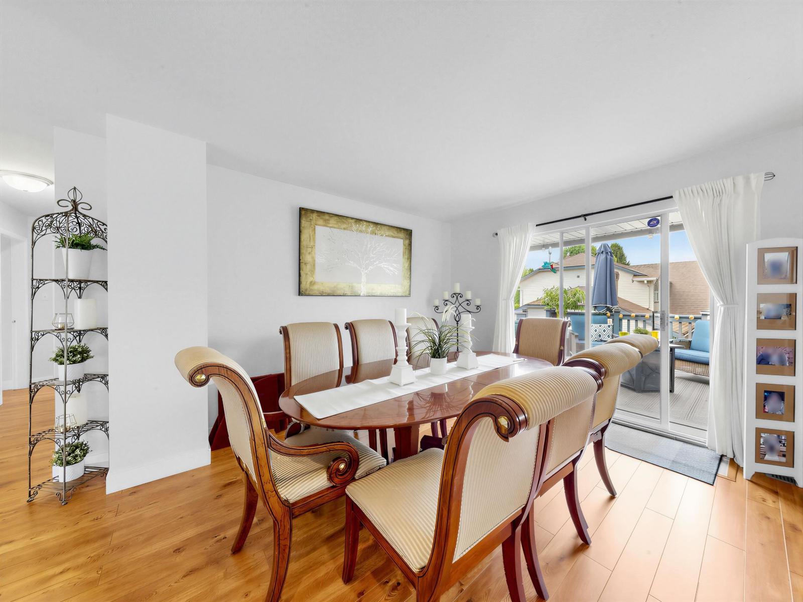 8621 215 Street Property Photo 14