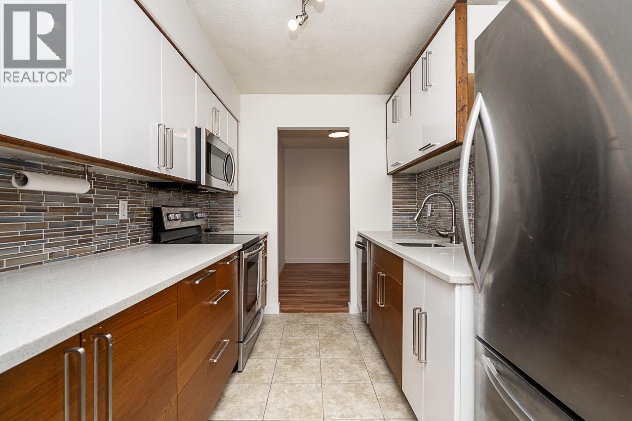 701 2060 Bellwood Avenue Property Photo 1