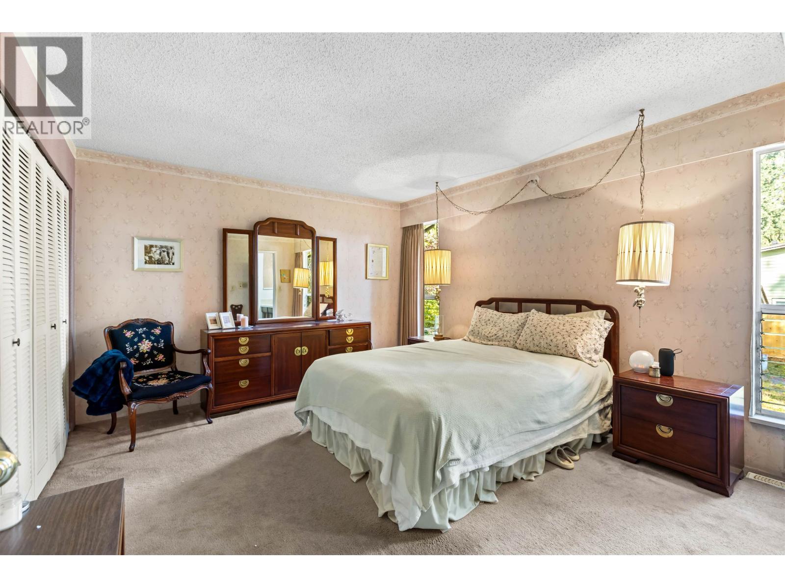 695 Macintosh Street Property Photo 10