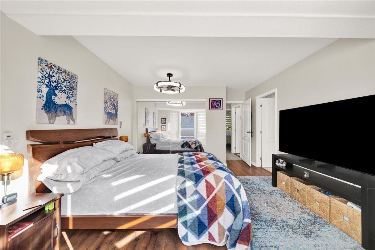 10 9926 151 Street Property Photo 18