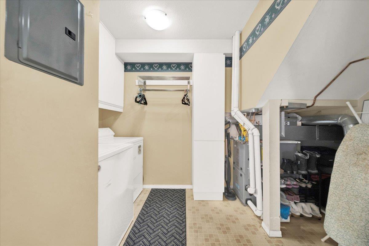 10 9926 151 Street Property Photo 25