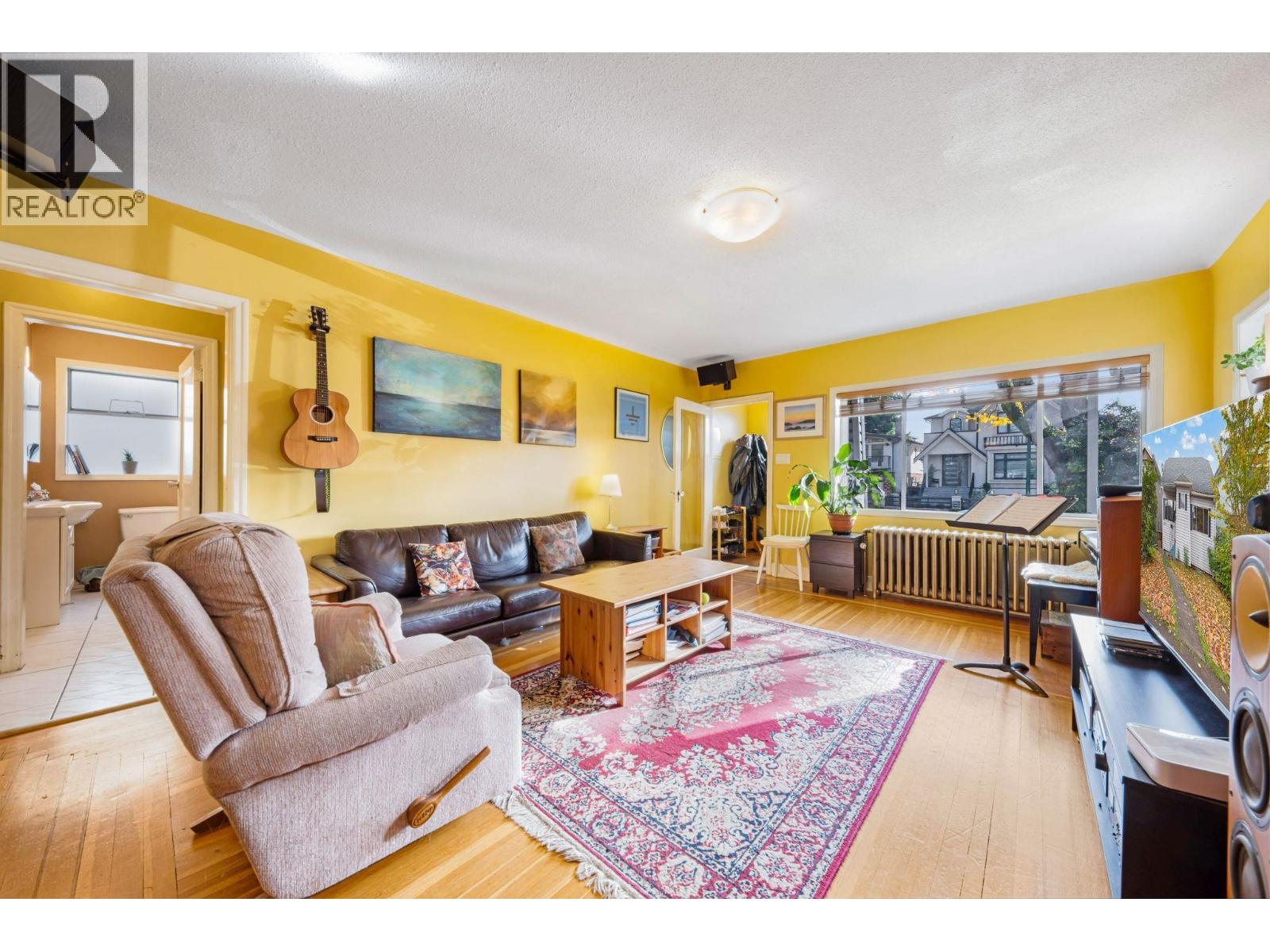 2865 Grant Street Property Photo 10