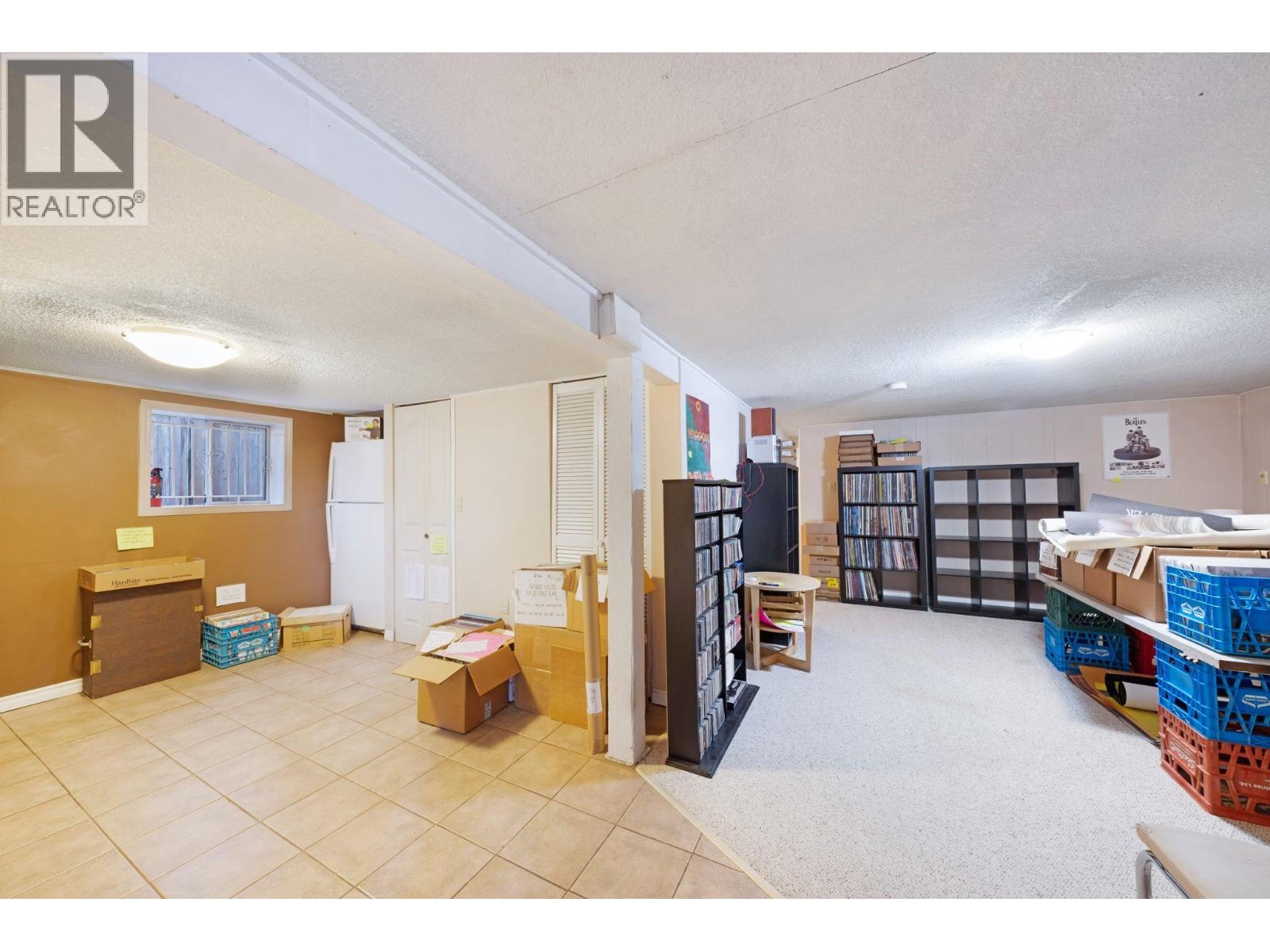 2865 Grant Street Property Photo 23