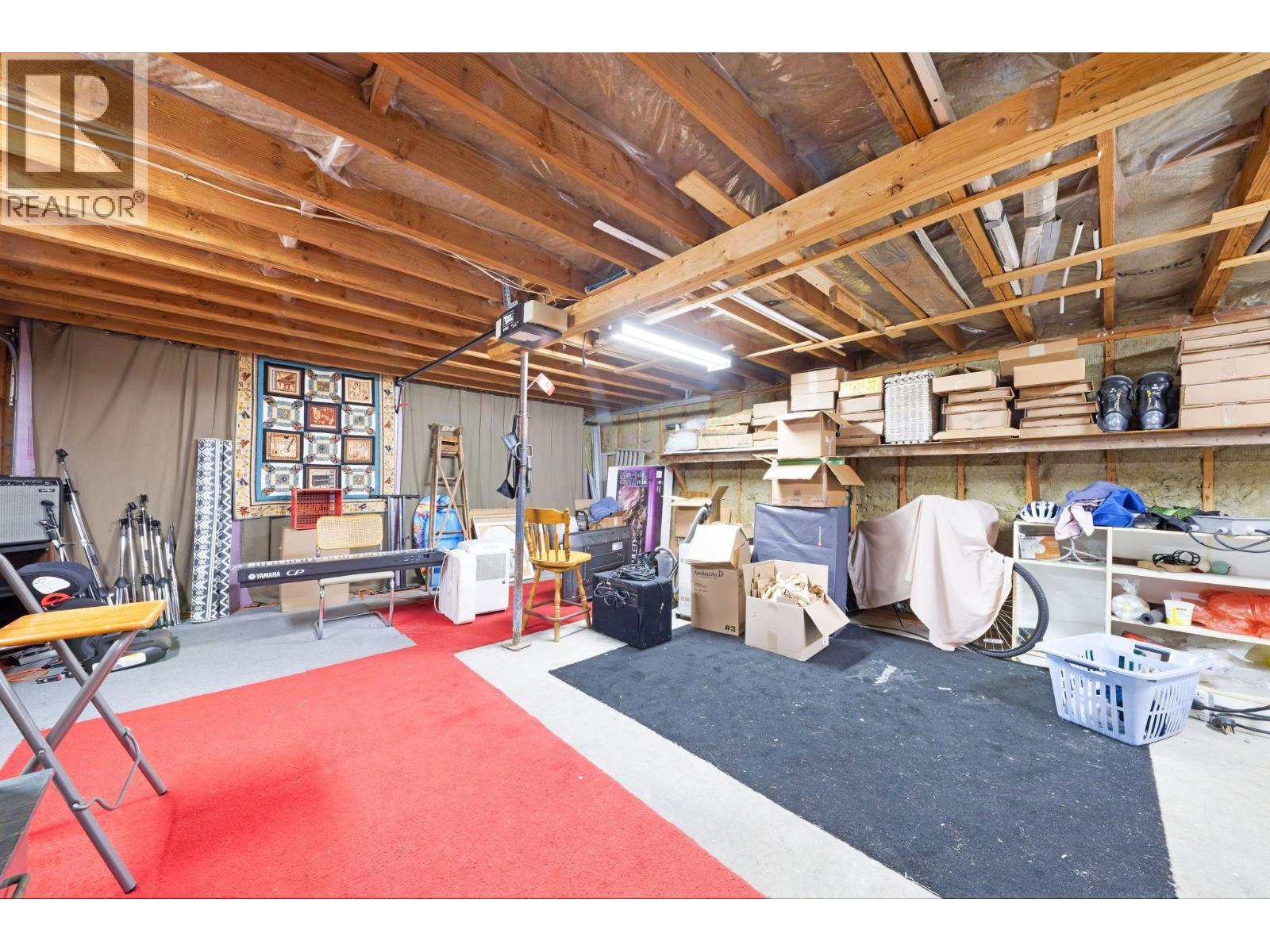 2865 Grant Street Property Photo 28