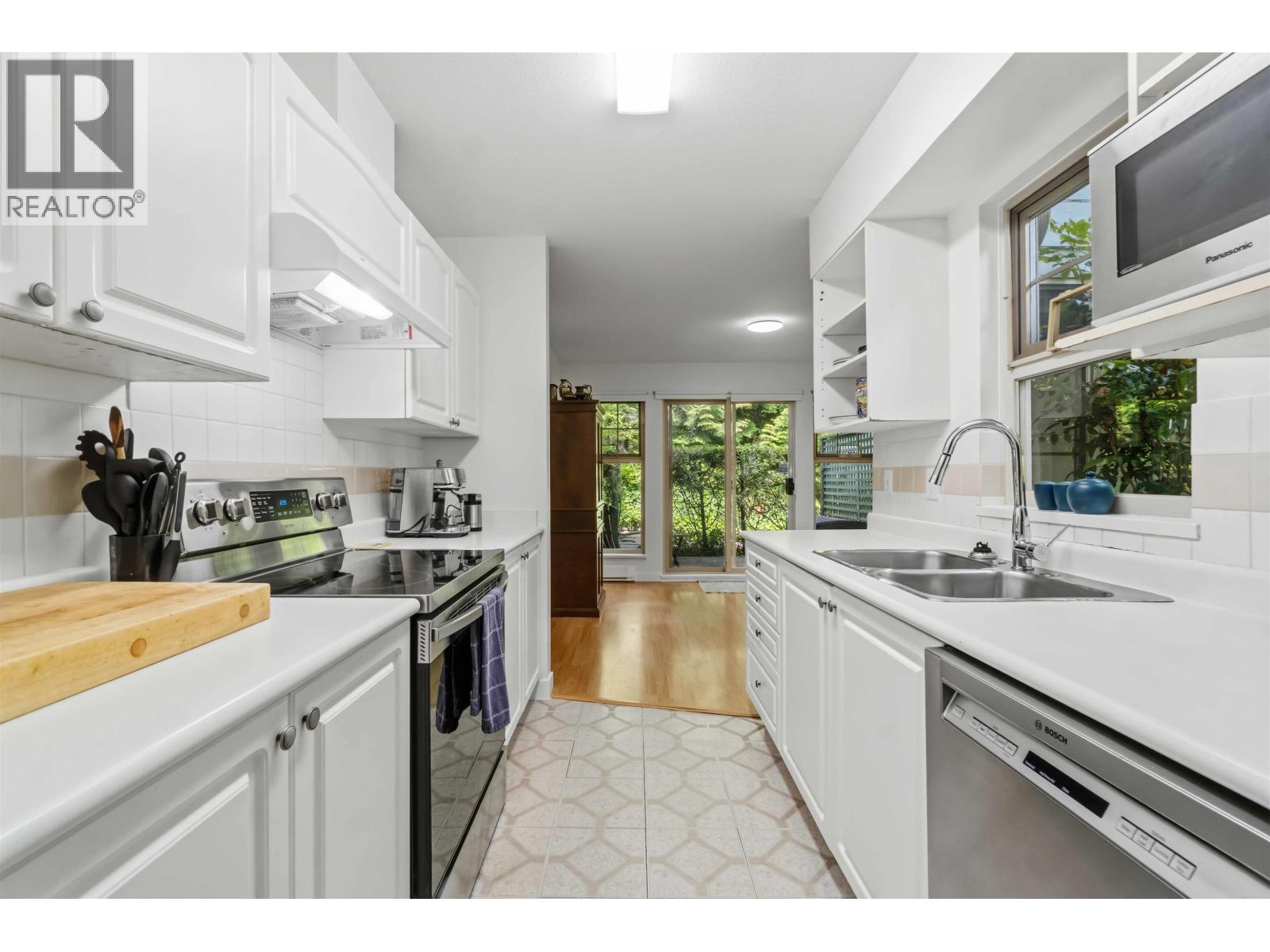 57 65 Foxwood Drive Property Photo 1