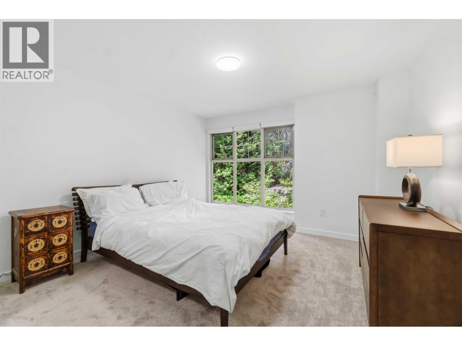 57 65 Foxwood Drive Property Photo 13