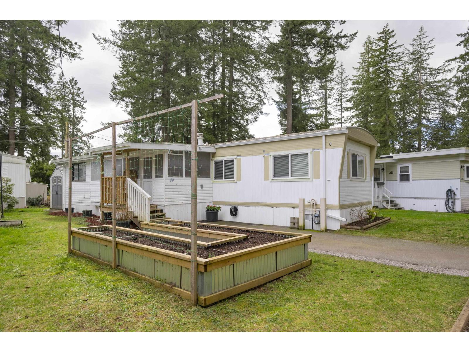 49 20071 24 Avenue Property Photo 4