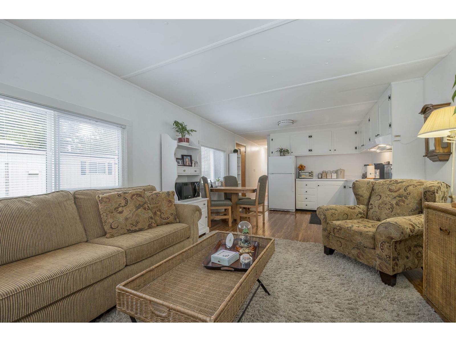 49 20071 24 Avenue Property Photo 11