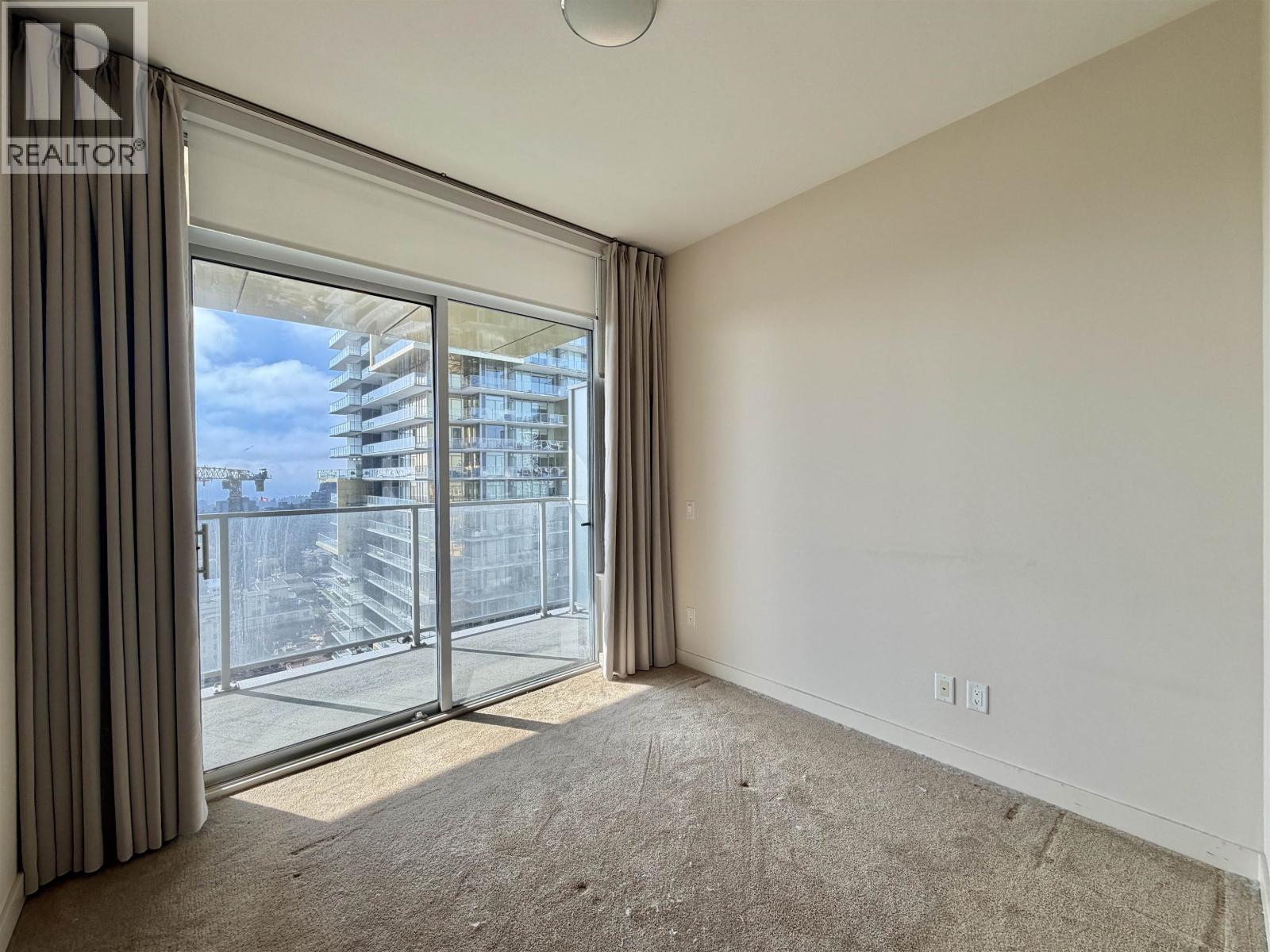 1604 6383 Mckay Avenue Property Photo 9