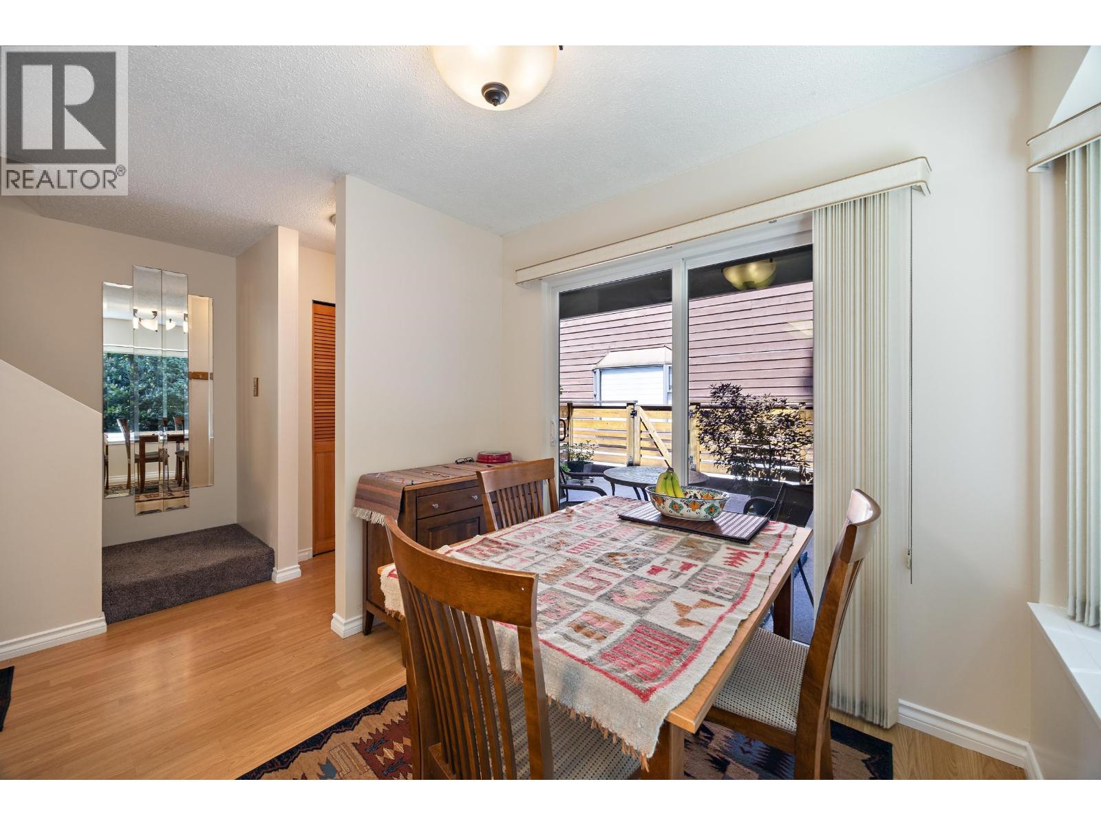 4384 Garden Grove Drive Property Photo 6