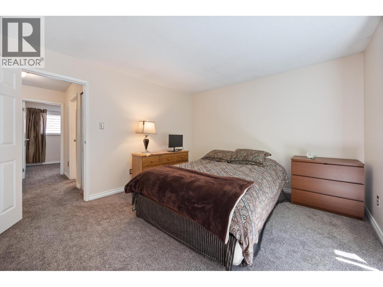 4384 Garden Grove Drive Property Photo 15