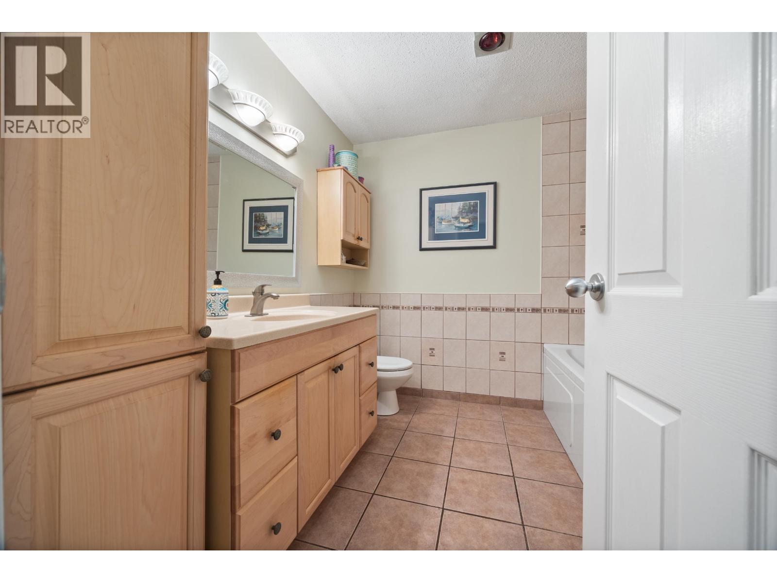 4384 Garden Grove Drive Property Photo 19