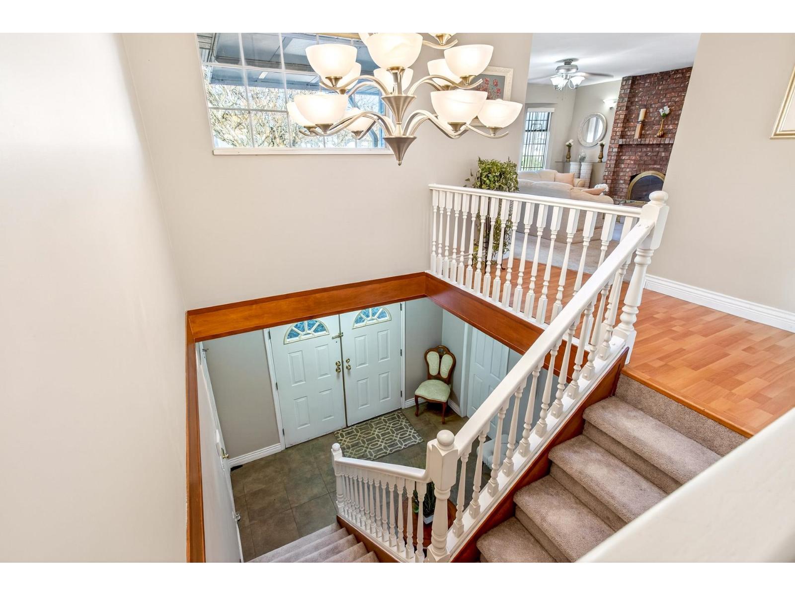 15110 95a Avenue Property Photo 4