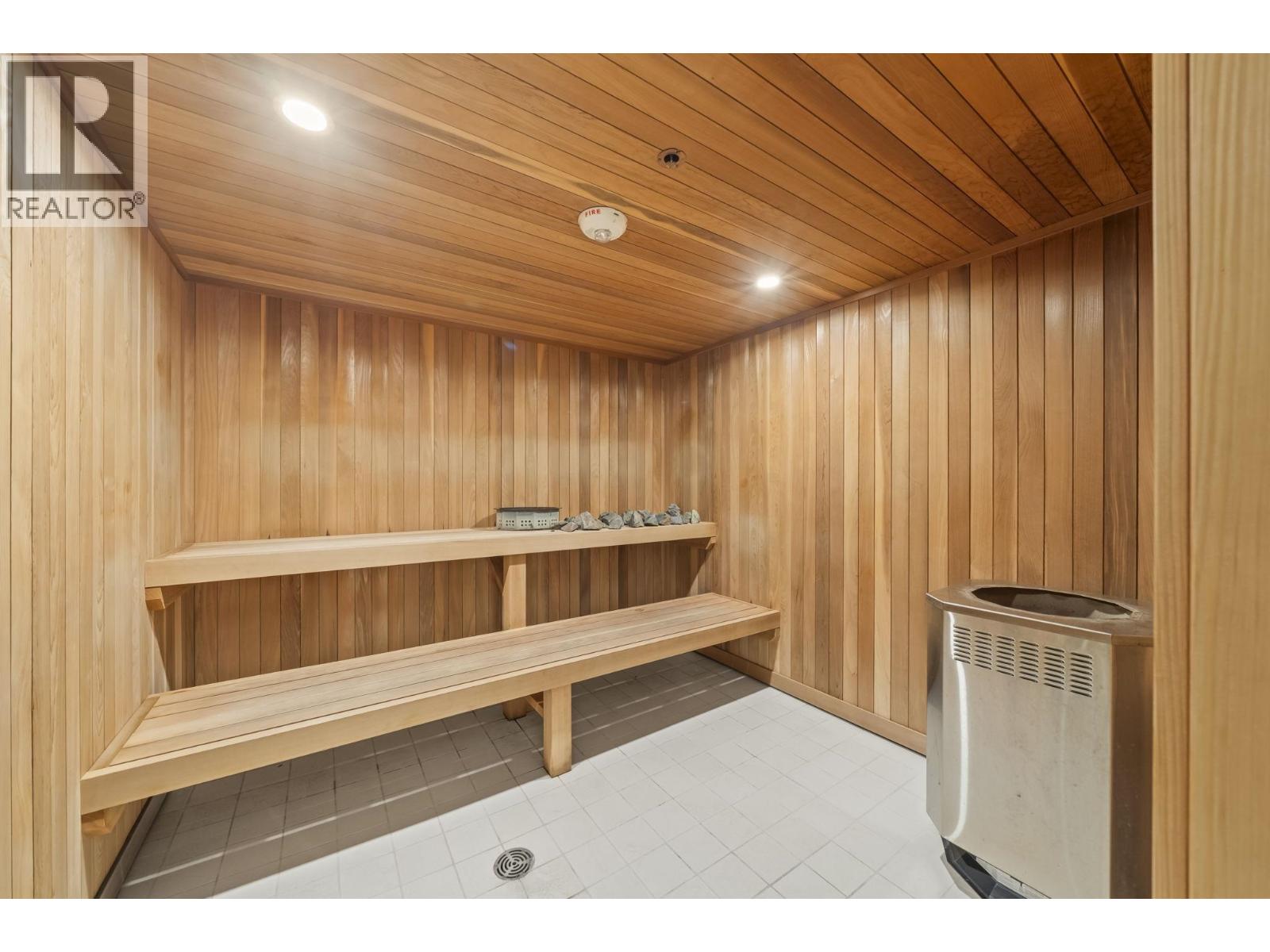 1401 8611 Hazelbridge Way Property Photo 27