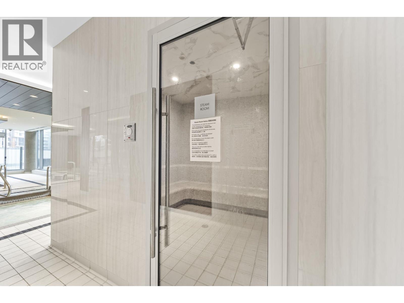 1401 8611 Hazelbridge Way Property Photo 31