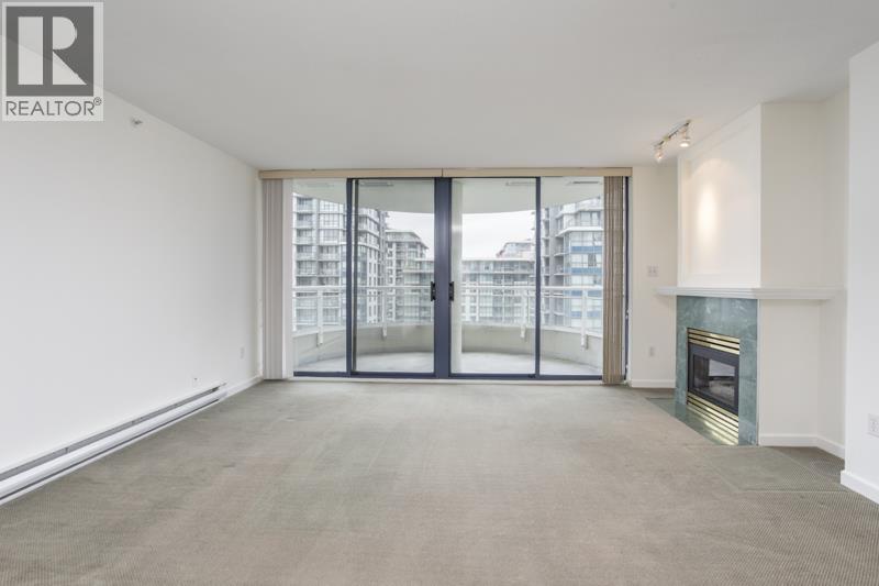 909 6088 Minoru Boulevard Property Photo 6