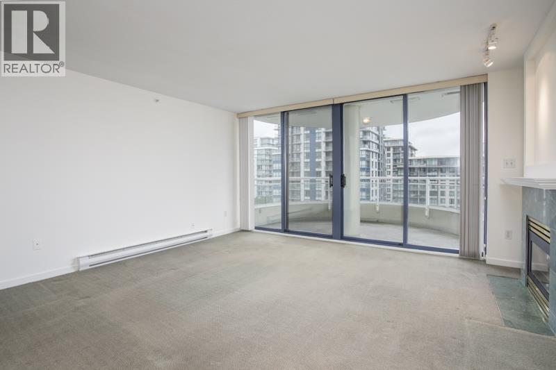 909 6088 Minoru Boulevard Property Photo 8