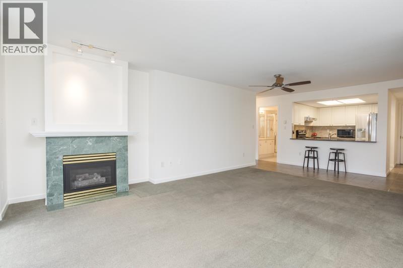 909 6088 Minoru Boulevard Property Photo 9