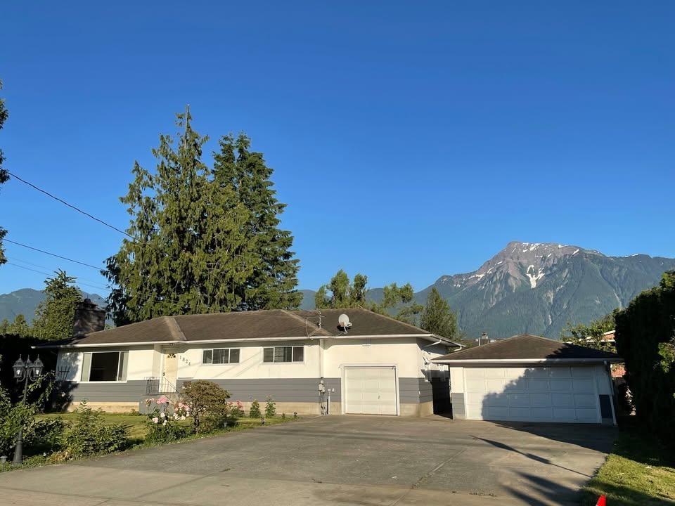1824 Property Photo 1