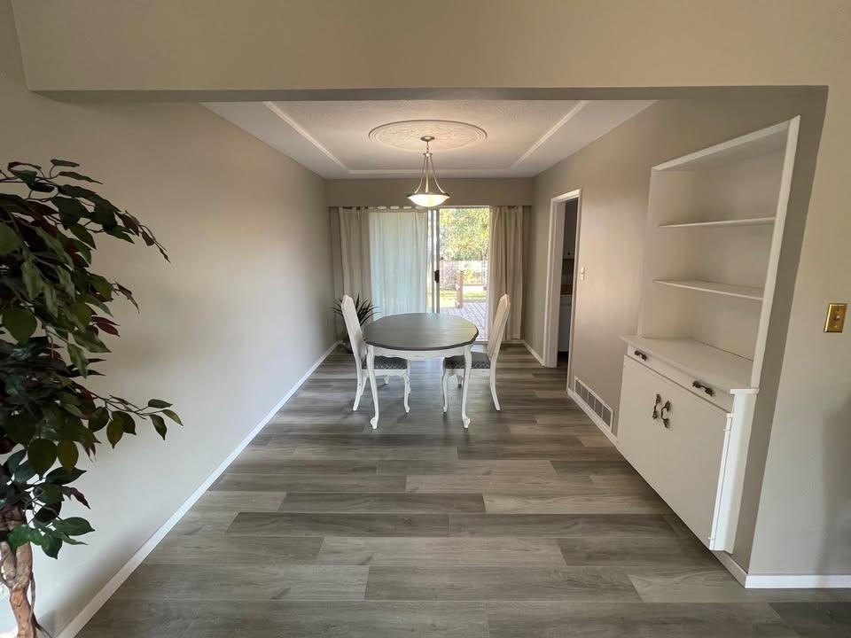 1824 Property Photo 7