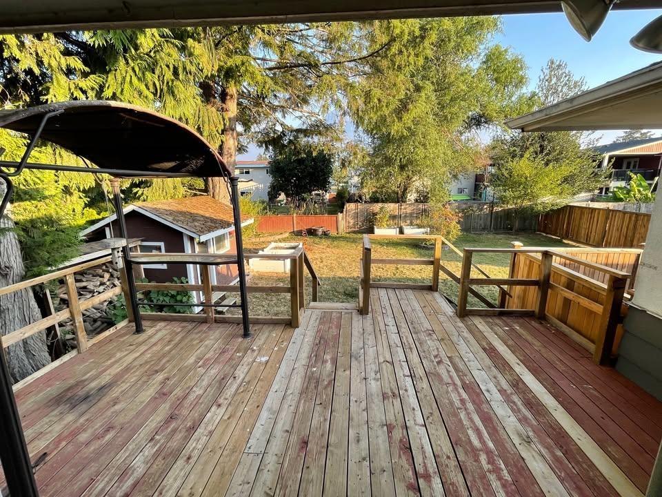 1824 Property Photo 14