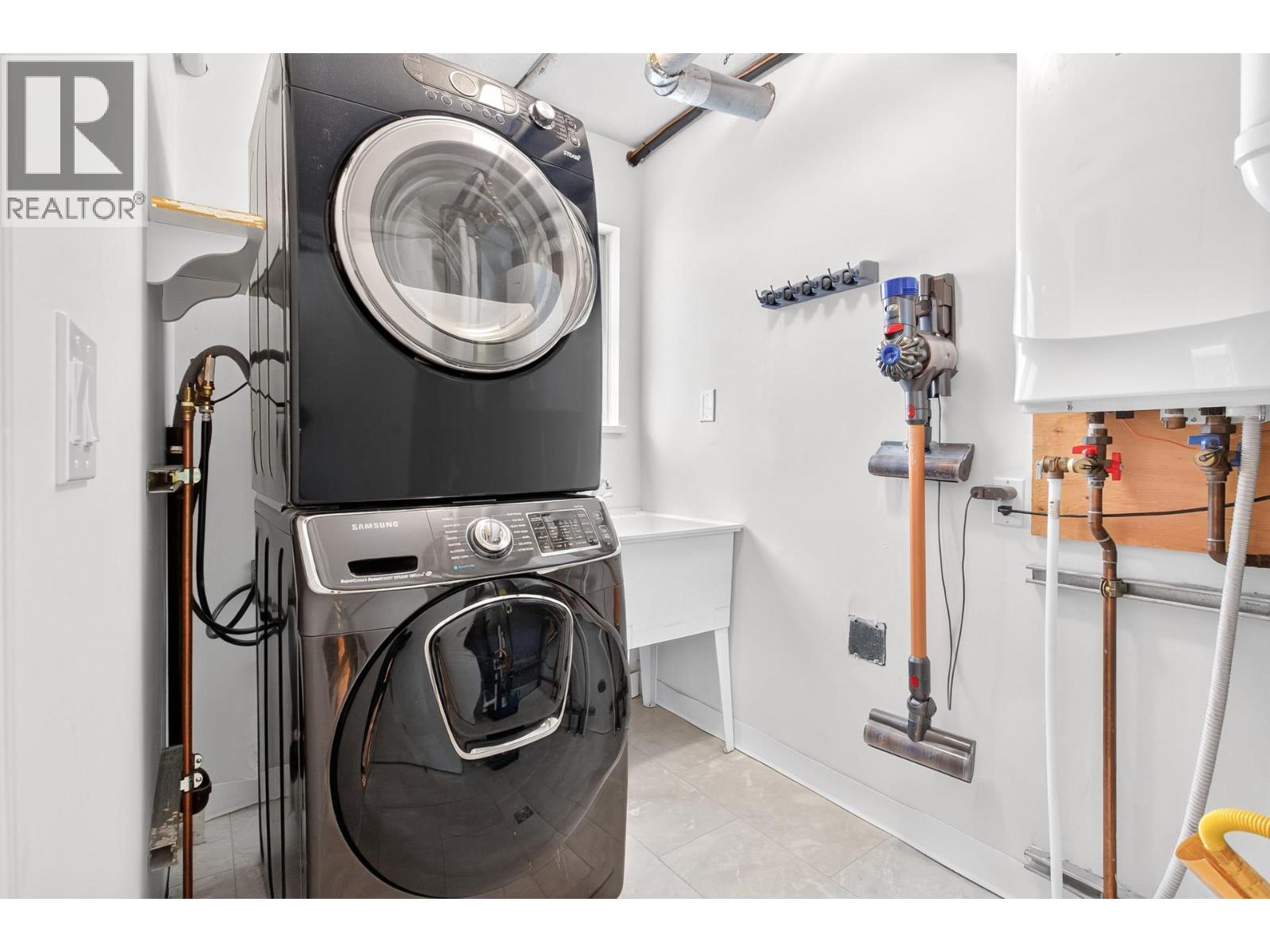 1189 Durant Drive Property Photo 19