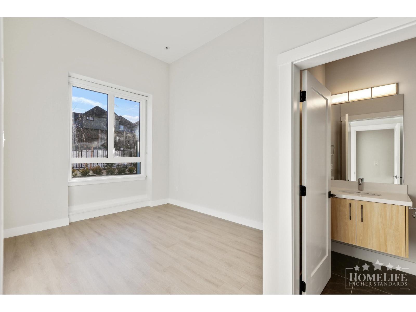 101 14858 60 Avenue Property Photo 6