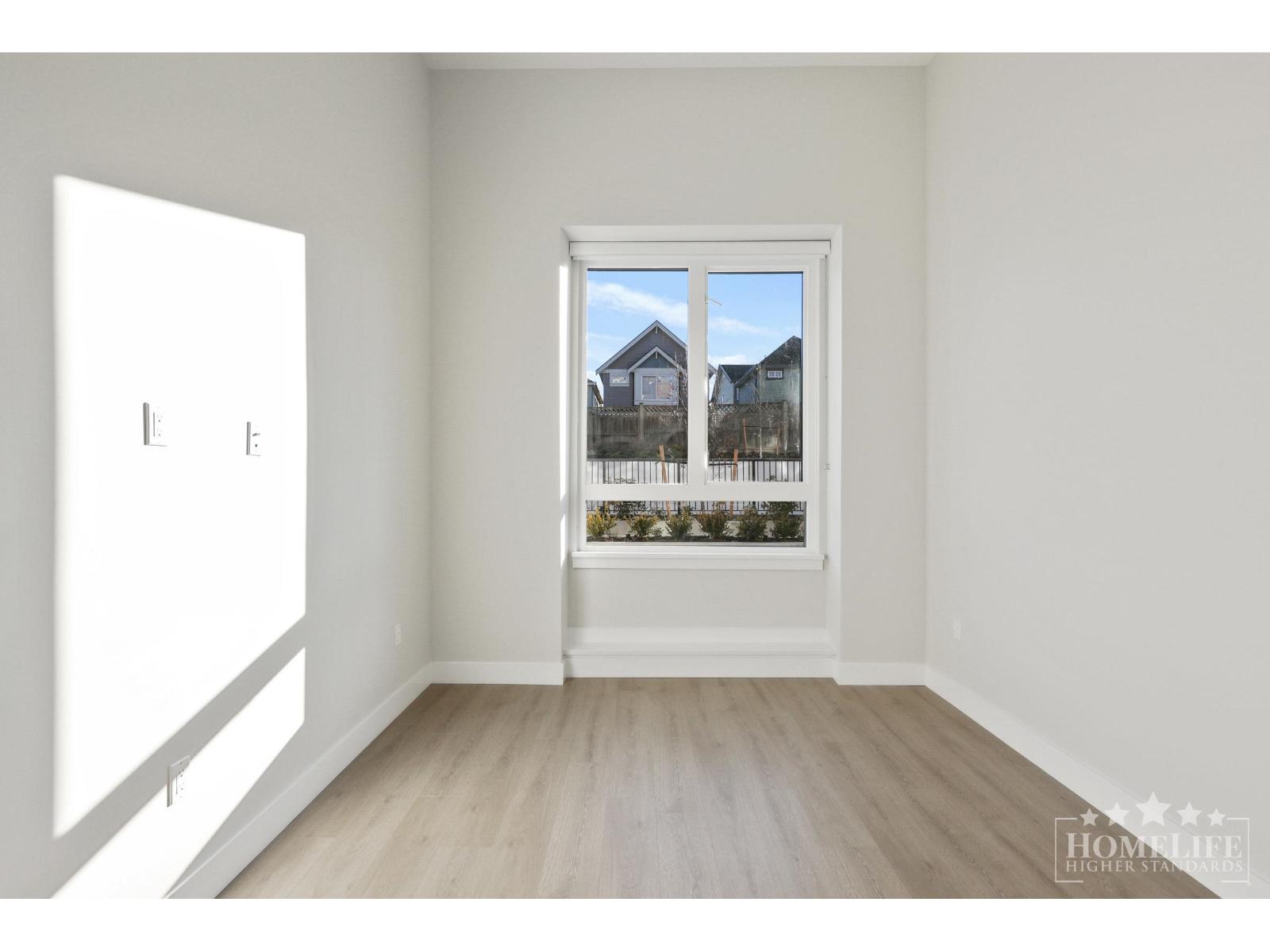 101 14858 60 Avenue Property Photo 7