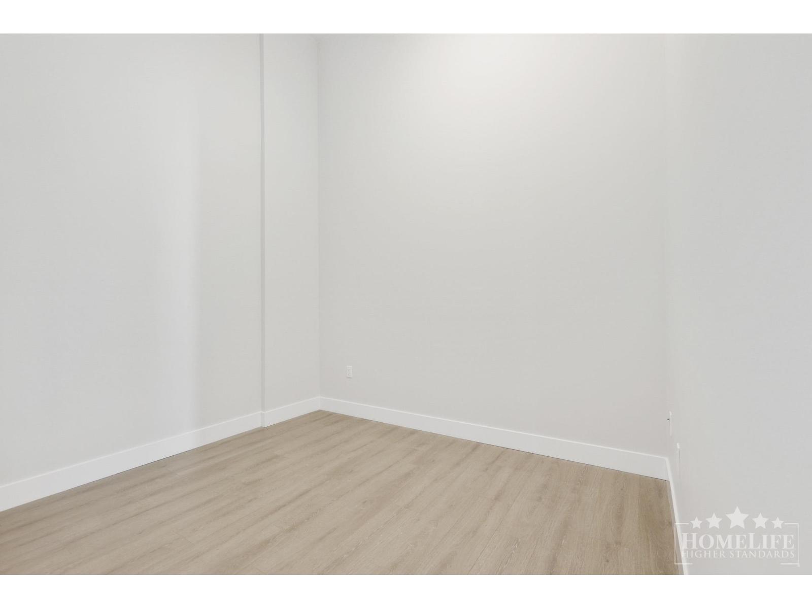 101 14858 60 Avenue Property Photo 12