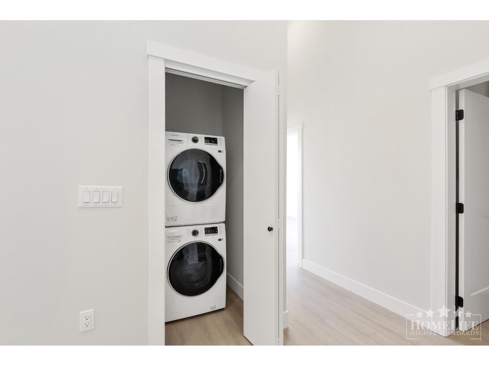 101 14858 60 Avenue Property Photo 14