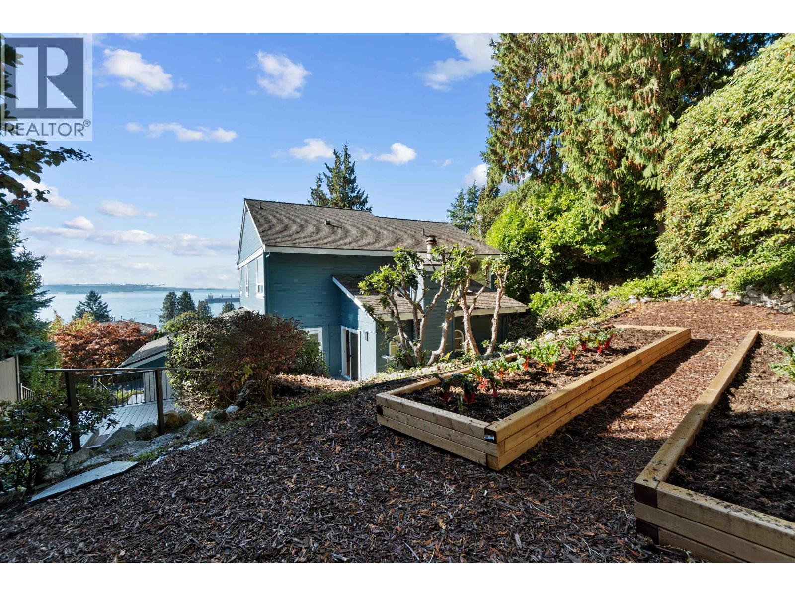 3381 Mathers Avenue Property Photo 39