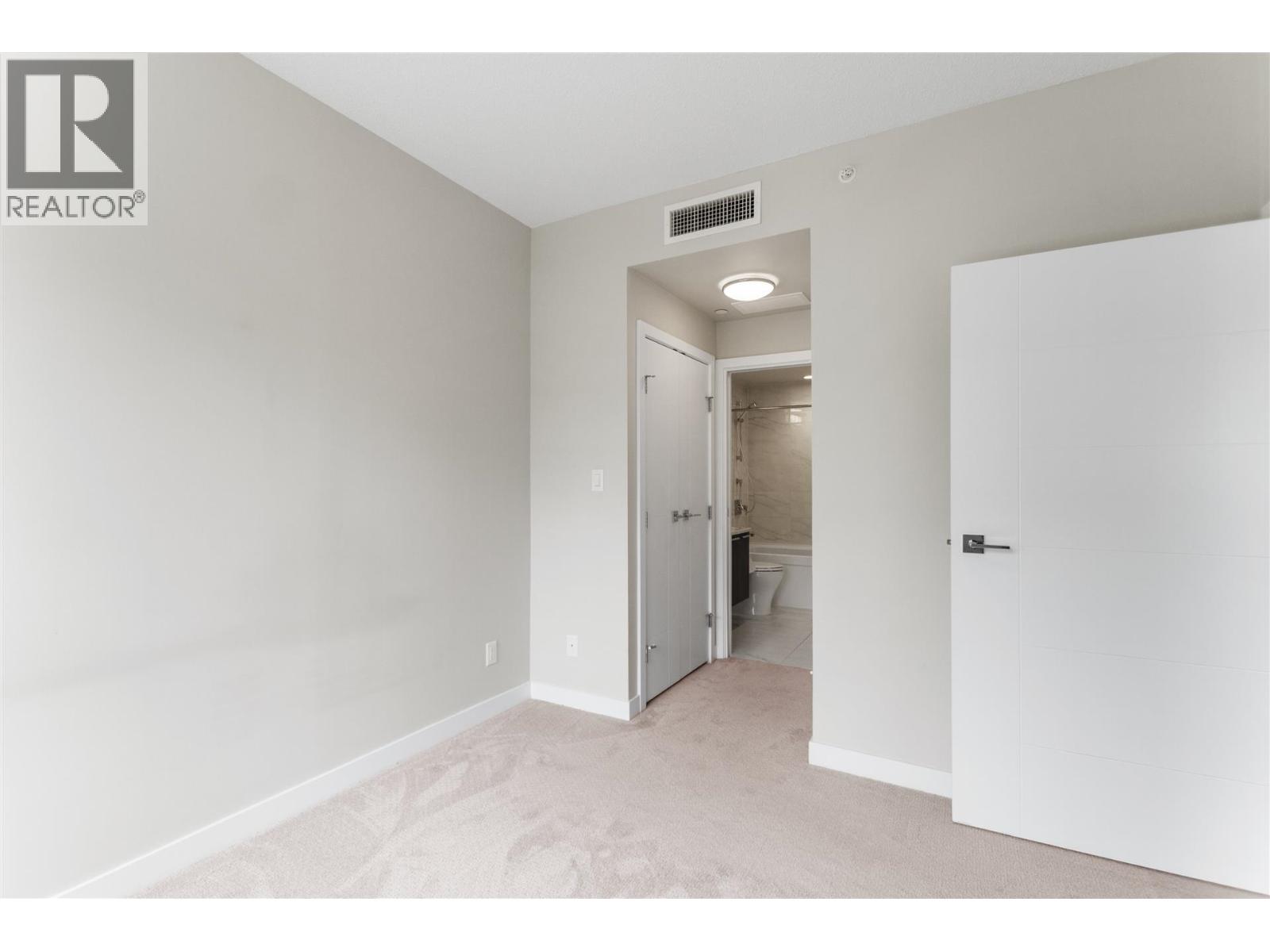 305 4963 Cambie Street Property Photo 11