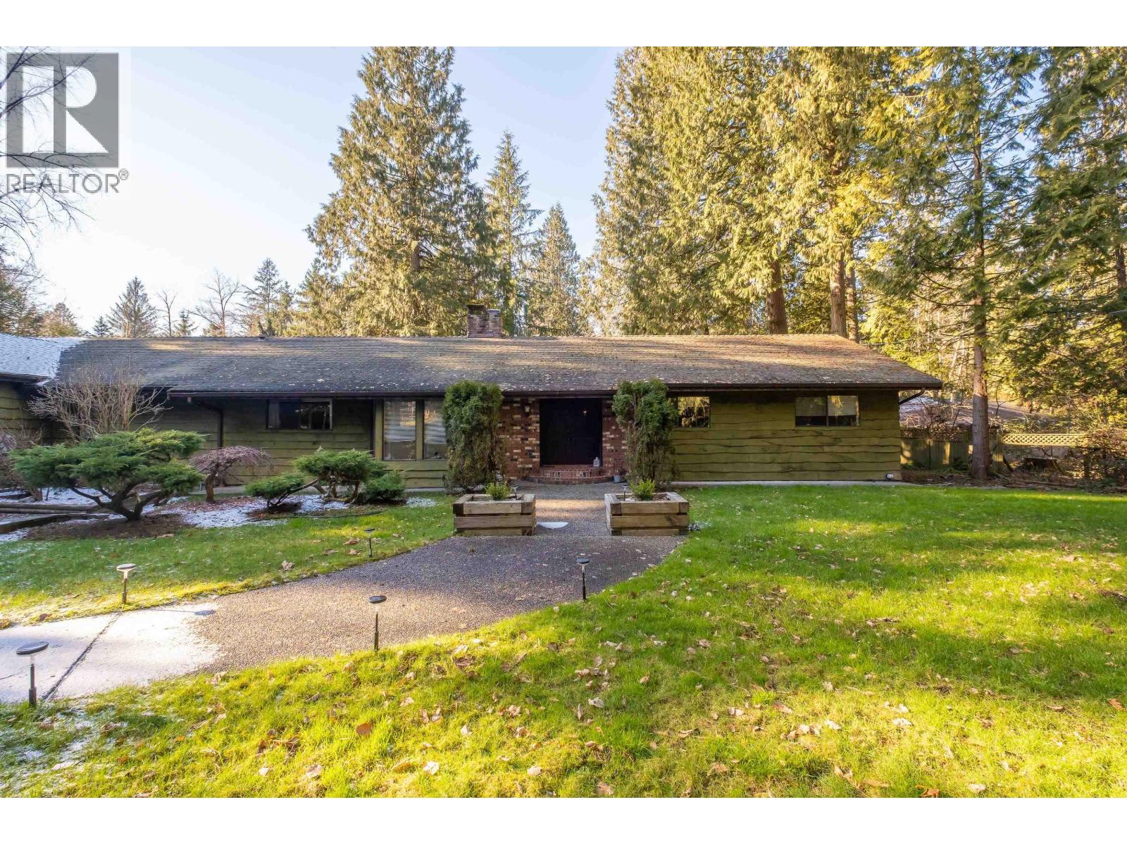 12795 Fern Crescent Property Photo 1