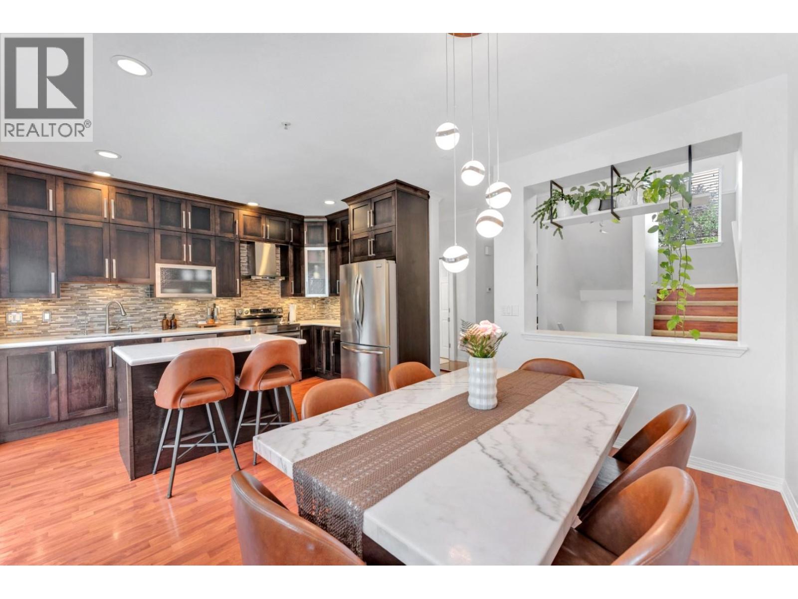 142 1055 Riverwood Gate Property Photo 7