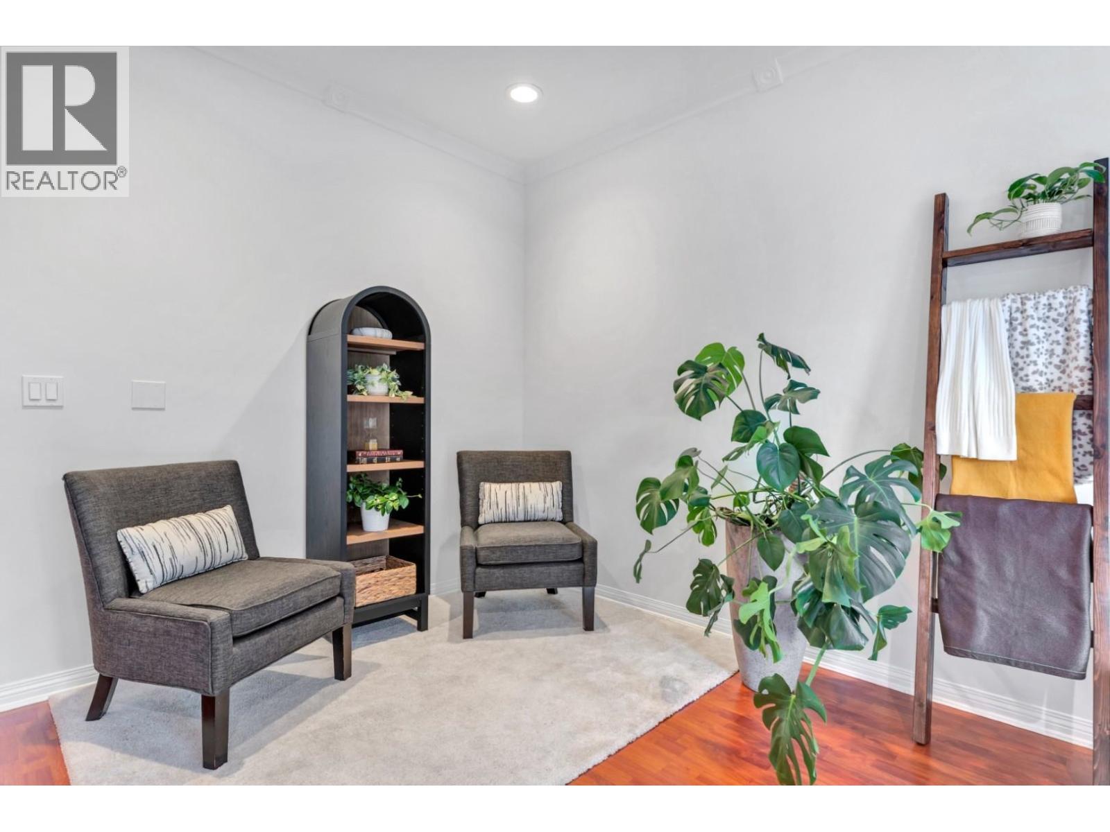 142 1055 Riverwood Gate Property Photo 15