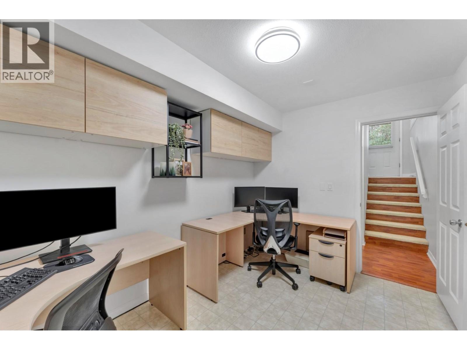 142 1055 Riverwood Gate Property Photo 31