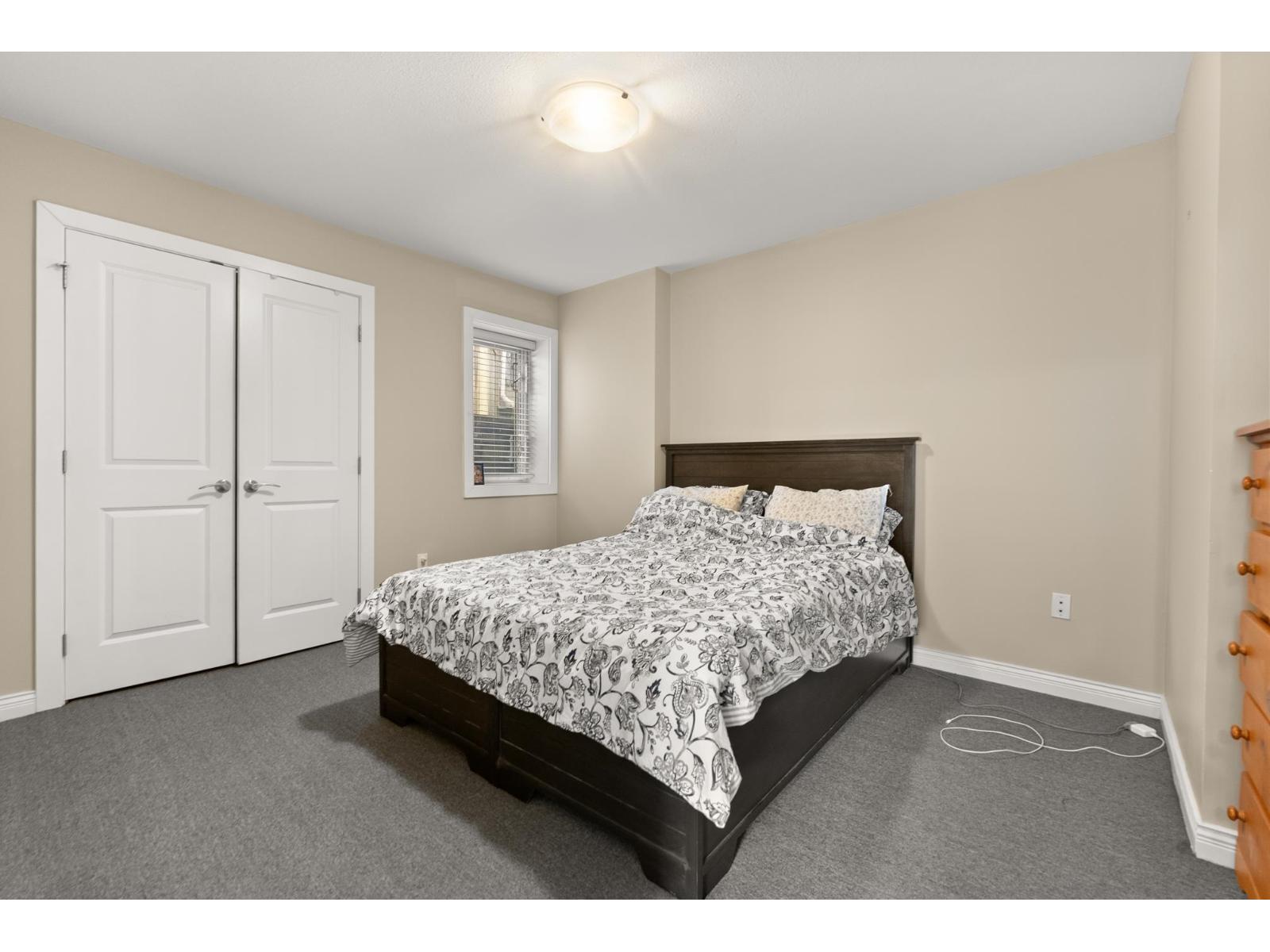 14786 57a Avenue Property Photo 35
