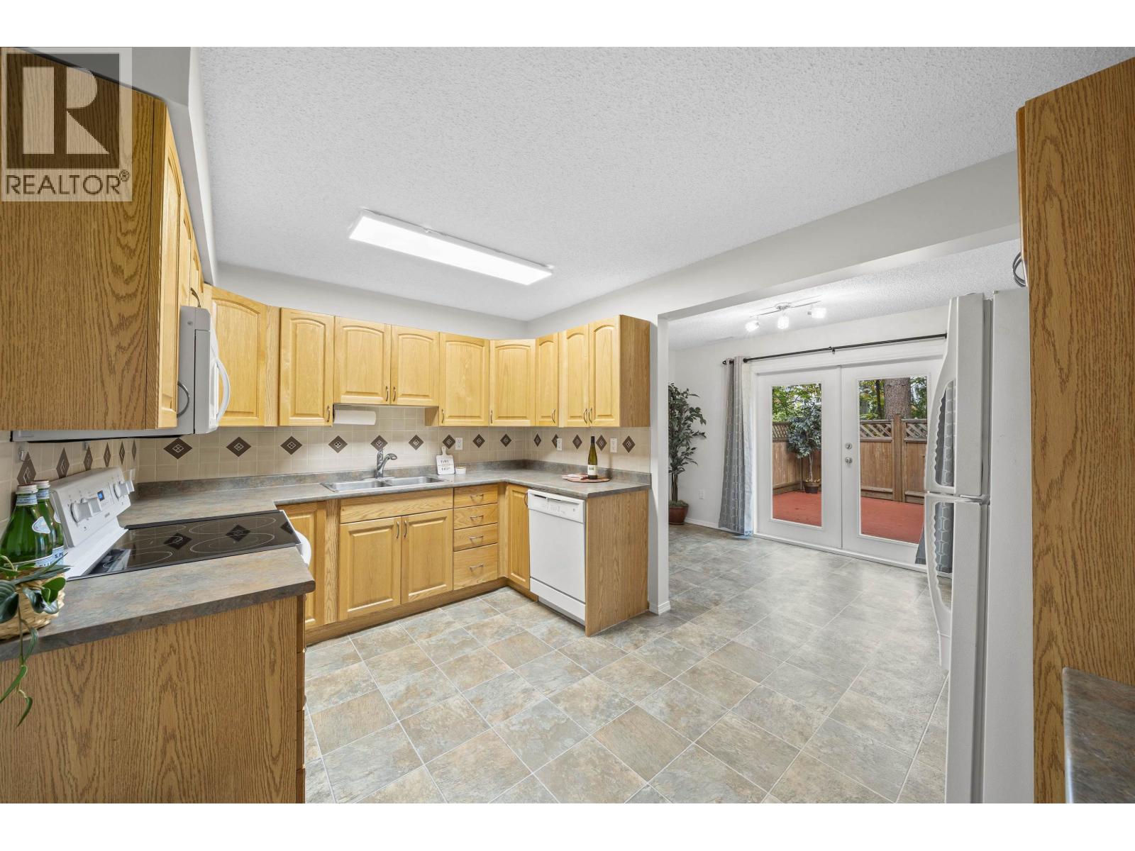 231 Balmoral Place Property Photo 13