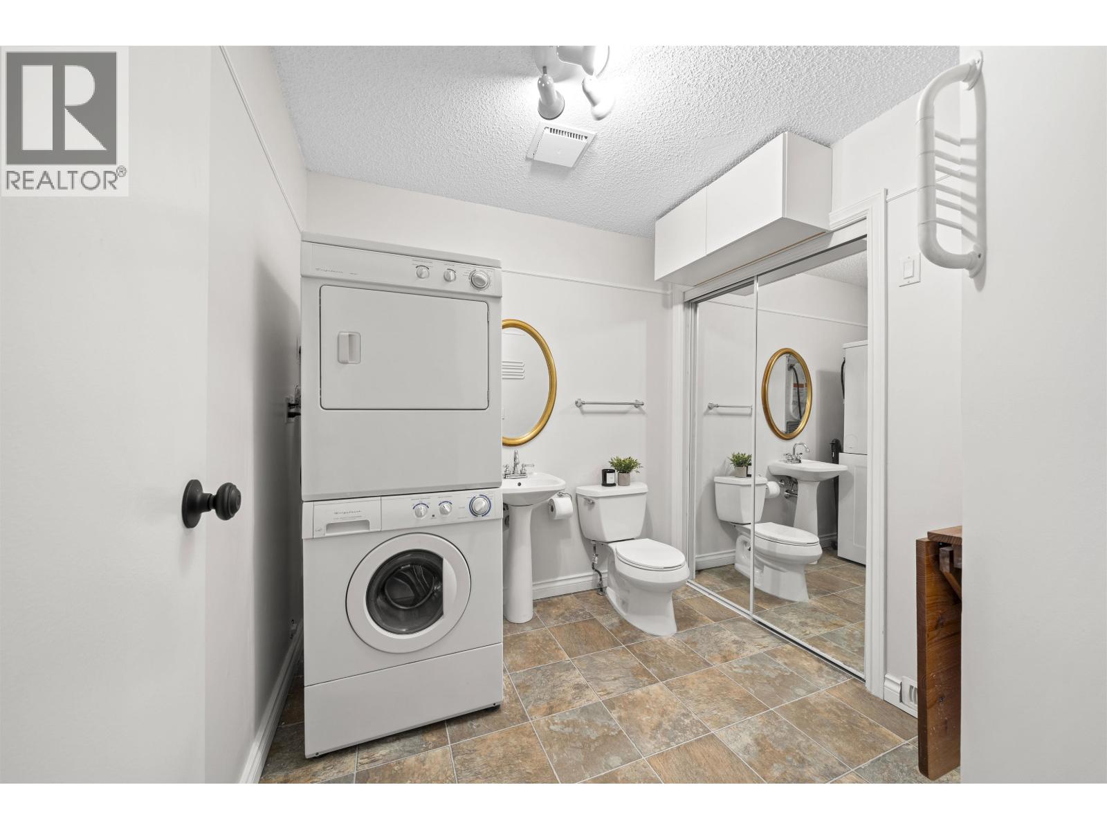 231 Balmoral Place Property Photo 21