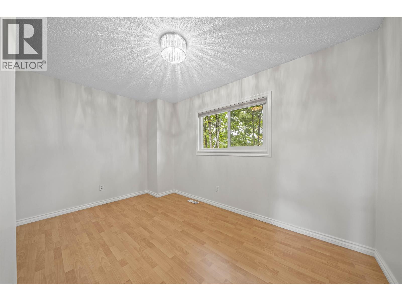 231 Balmoral Place Property Photo 25