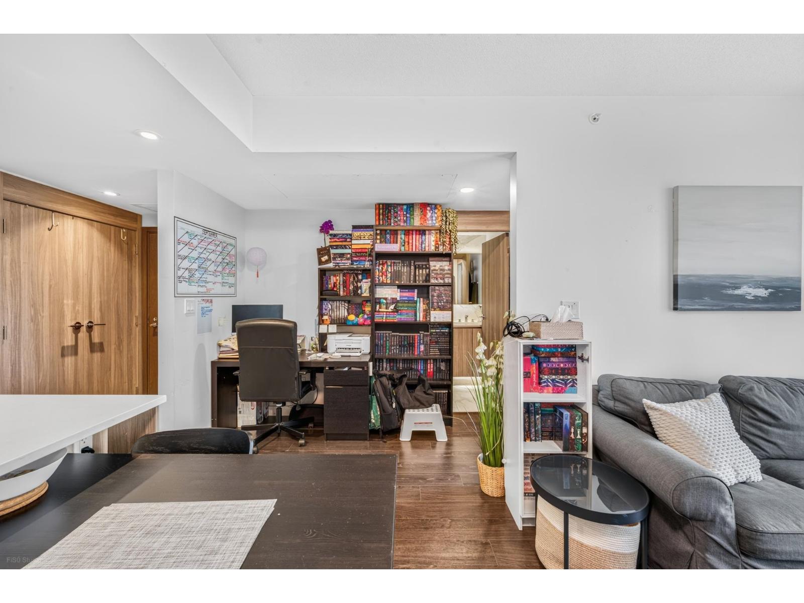 505 9887 Whalley Boulevard Property Photo 4