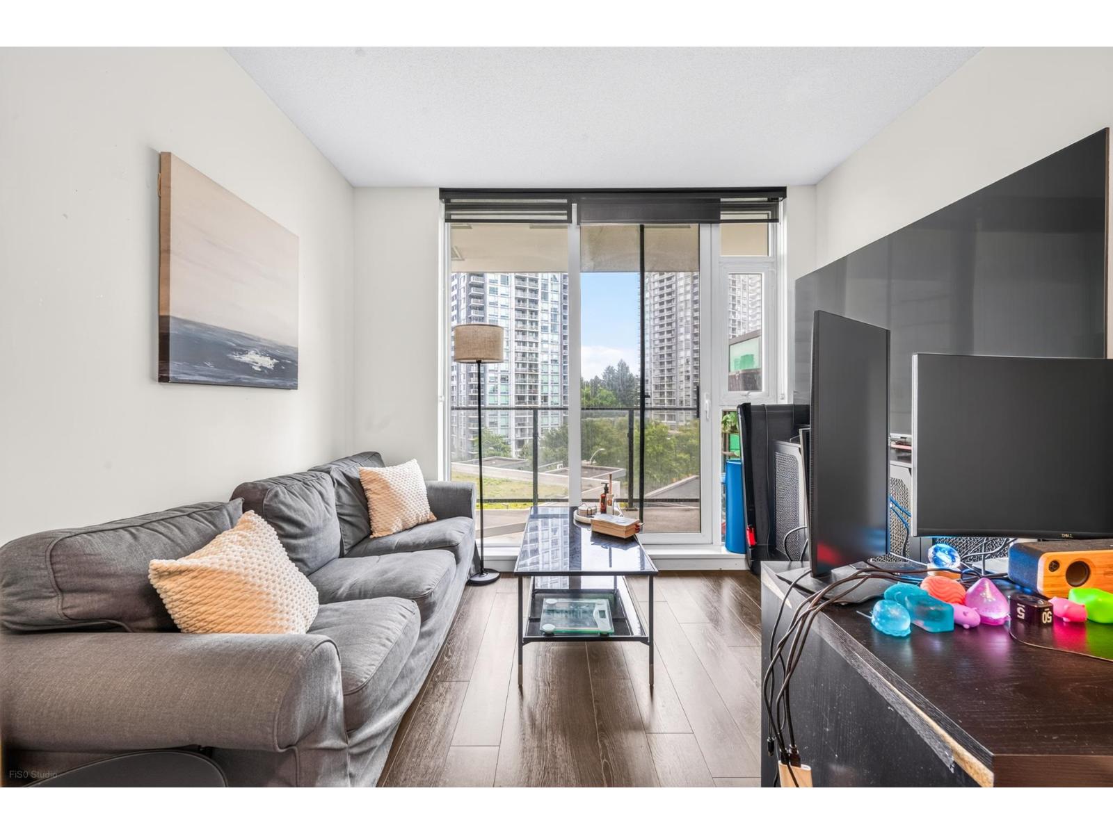 505 9887 Whalley Boulevard Property Photo 8