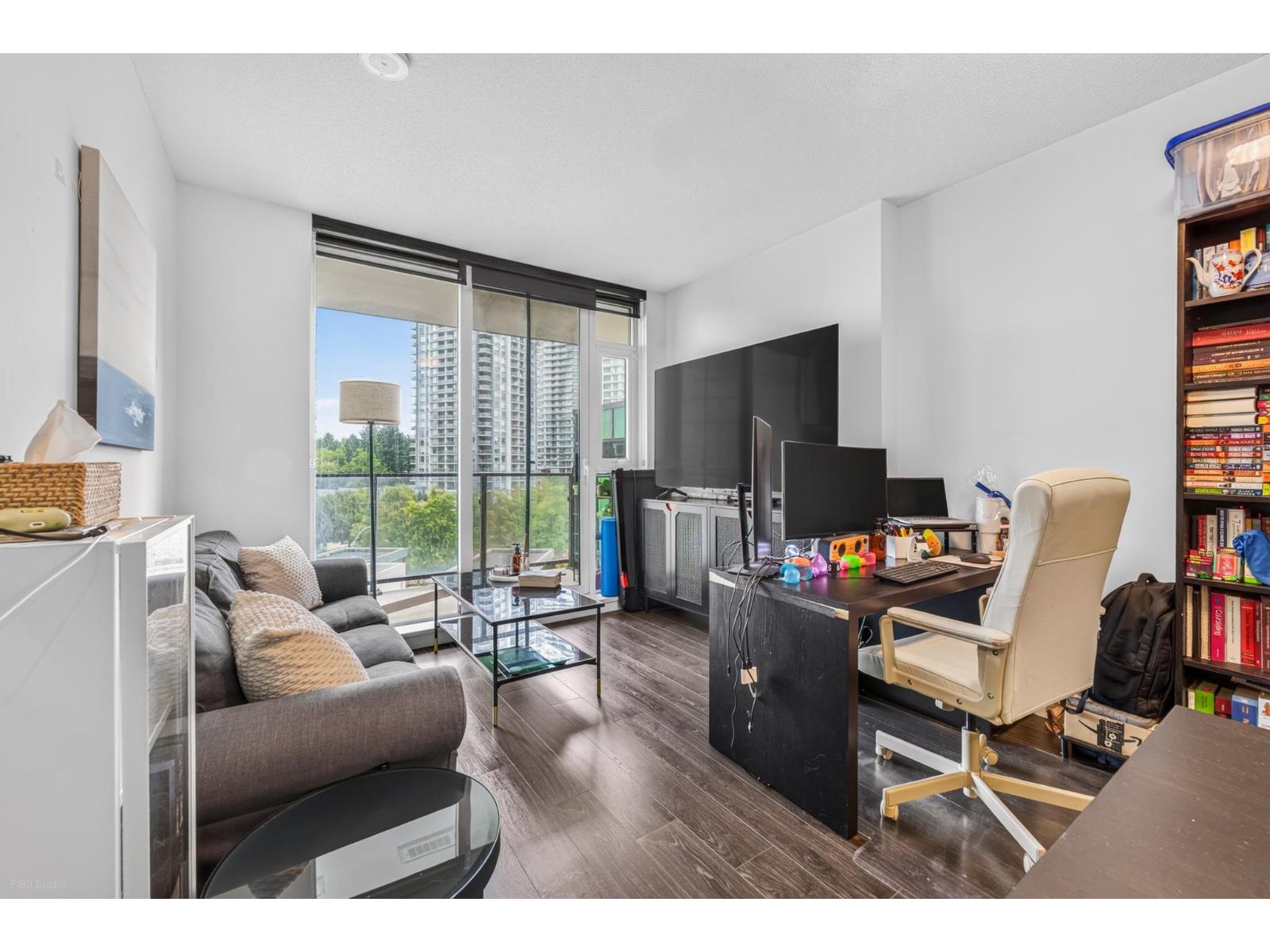 505 9887 Whalley Boulevard Property Photo 14