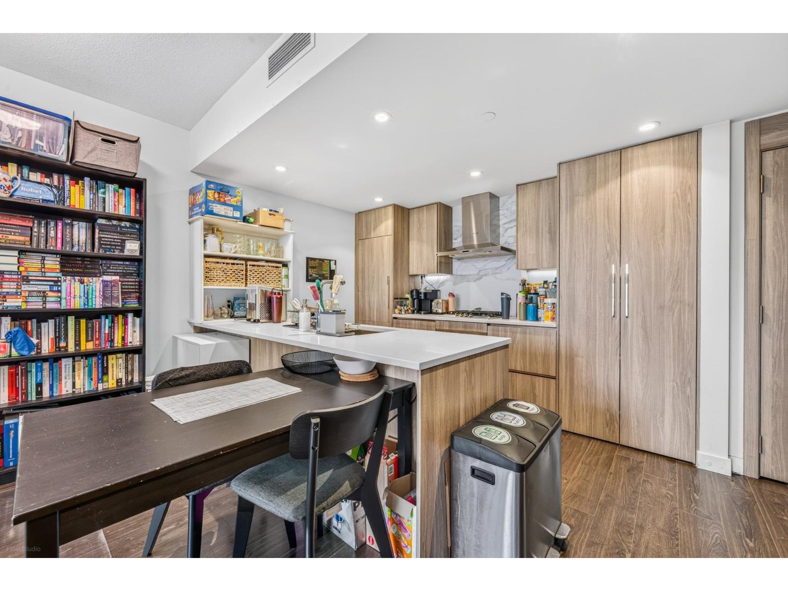 505 9887 Whalley Boulevard Property Photo 15