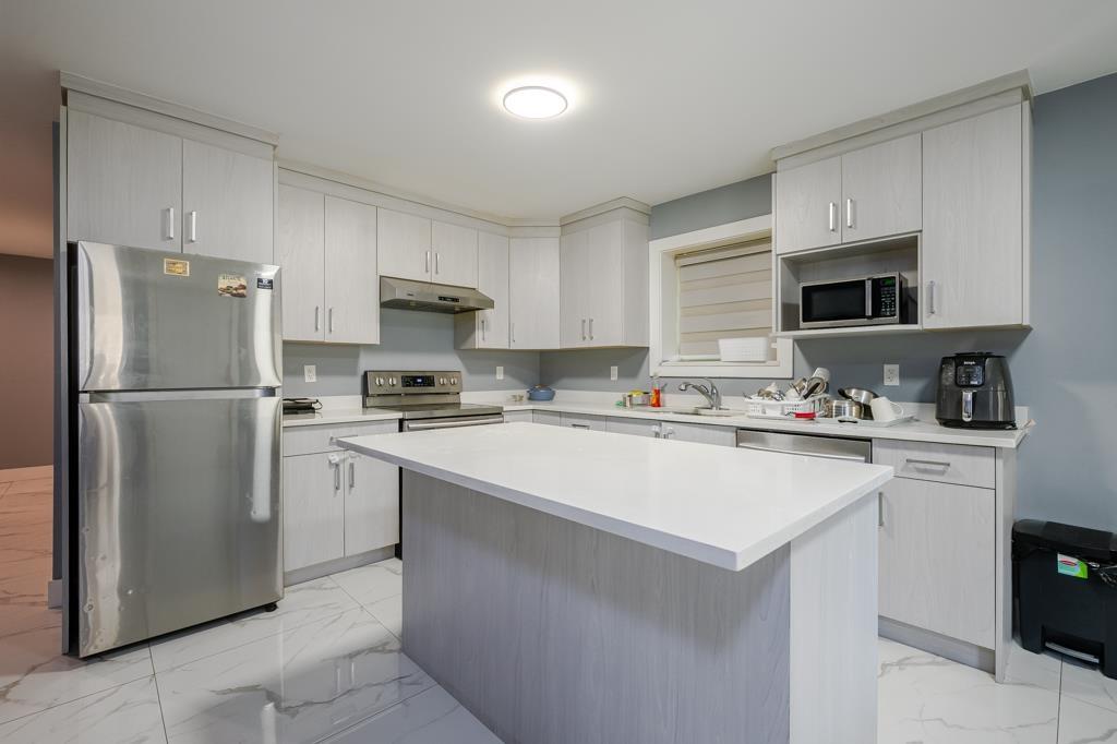 12862 54a Avenue Property Photo 37