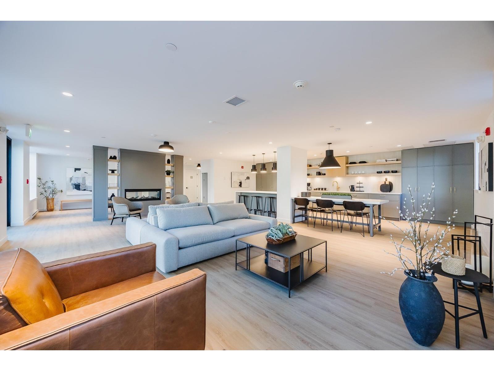 301 2425 166 Street Property Photo 13